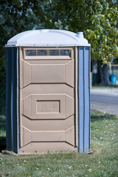 Best Portable toilet rental cost  in Parkway, CA