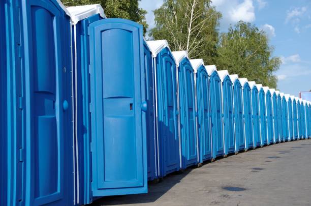 Professional porta potty rental in Parkway, CA